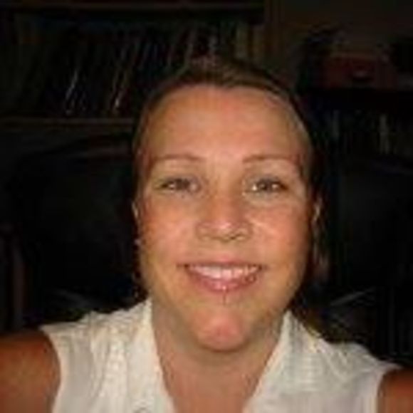 Meet your Posher, Karen - Picture 1 of 1